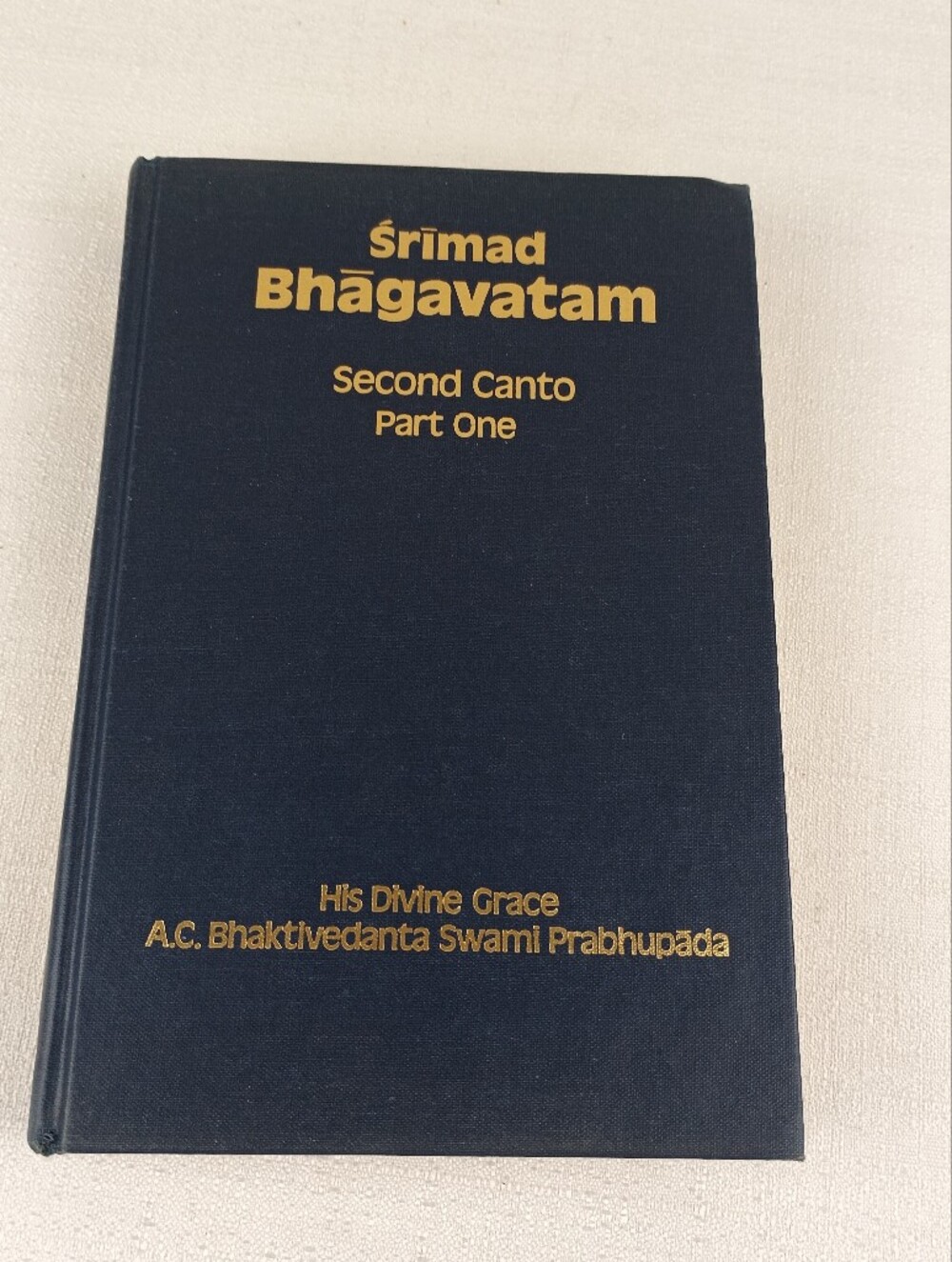 Srimad Bhagavatam Second Canto Part 1 1972 Printing by Swami Prabhupada damaged